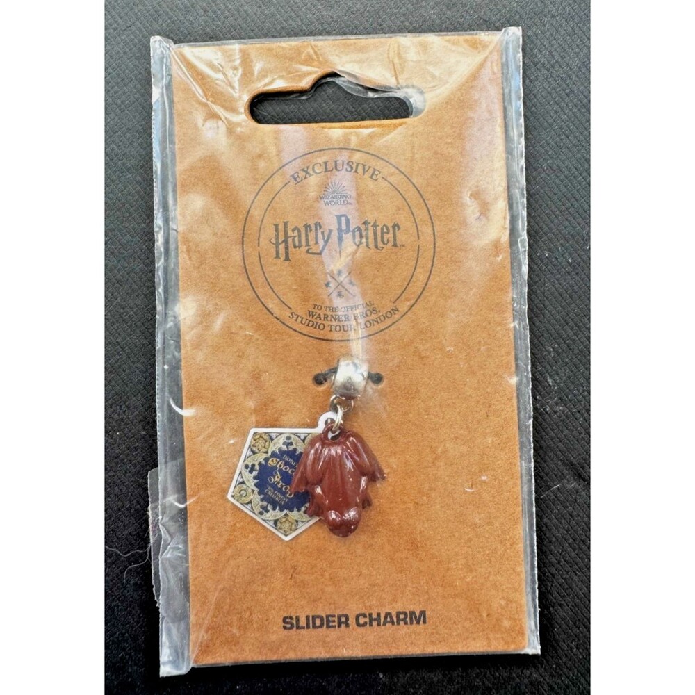 Exclusive Harry Potter Studio Tour London Chocolate Frog Slider Charm